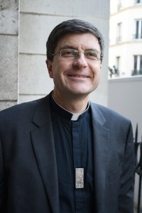mgr-eric-de-moulins-beaufort